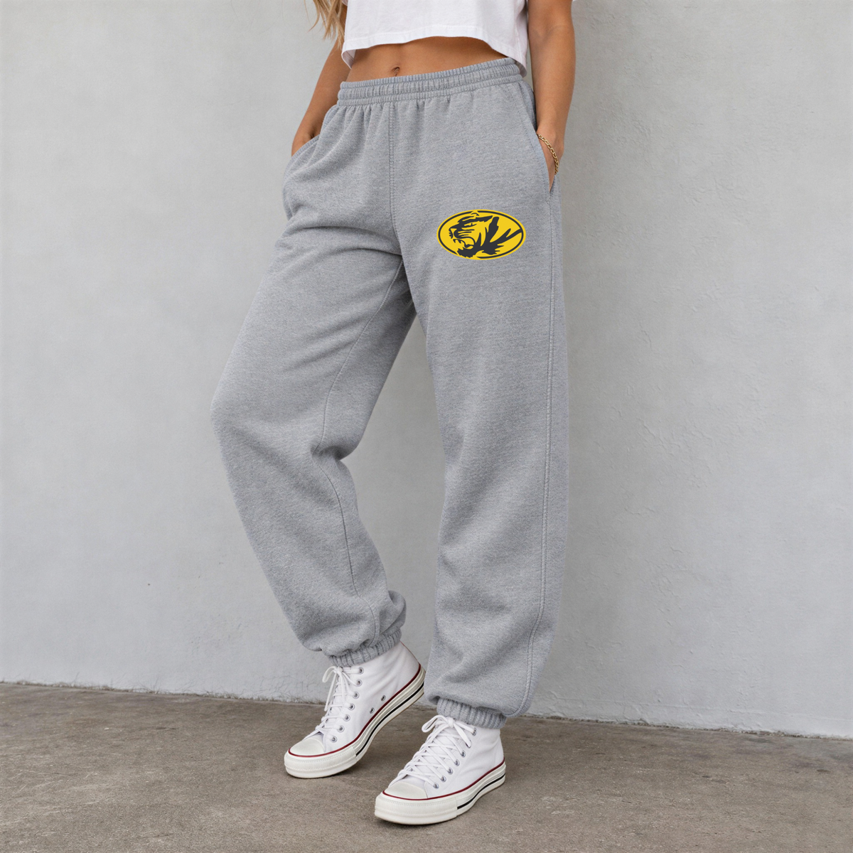 Tigers logo sweatpants - youth