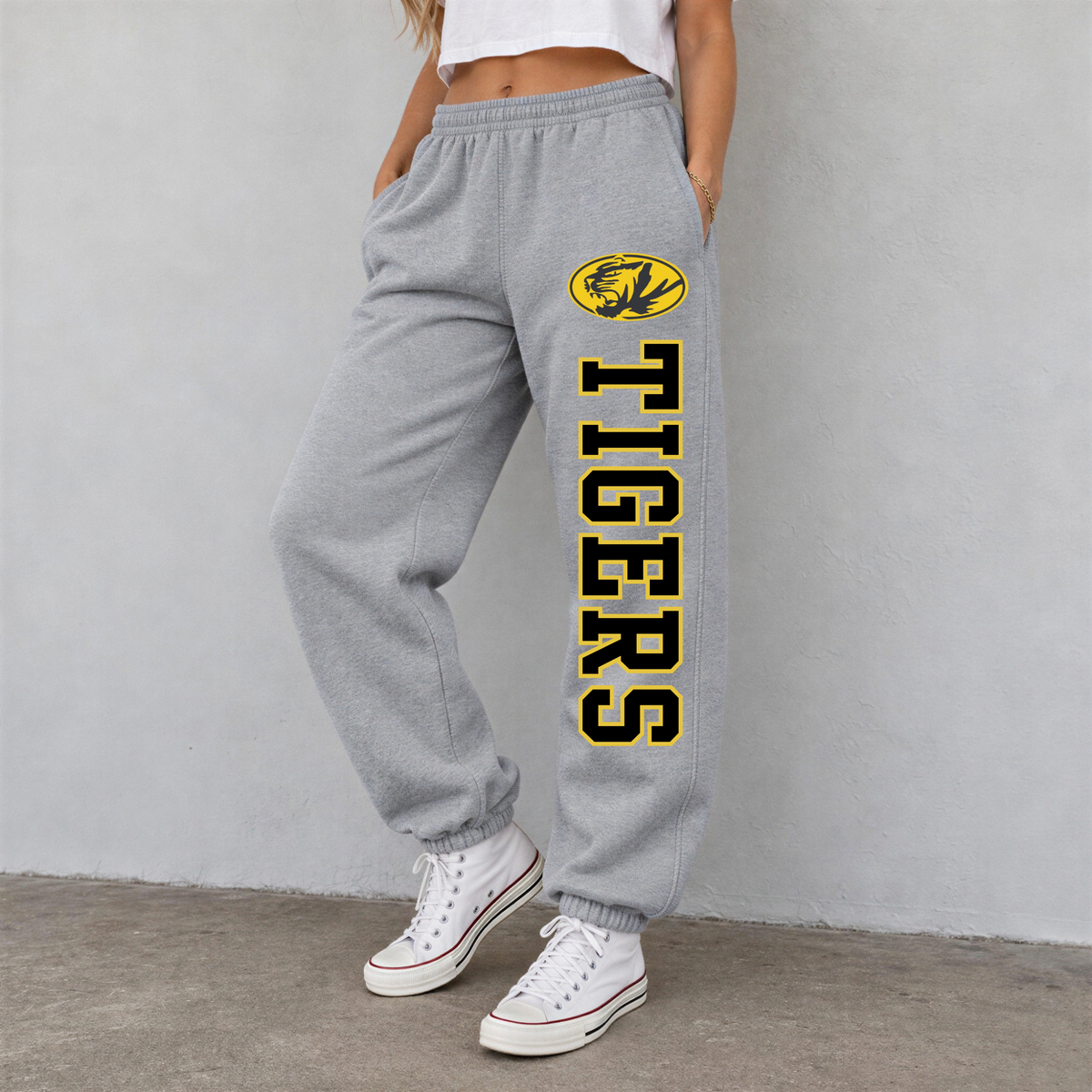 “TIGERS” w/ logo sweatpants- youth