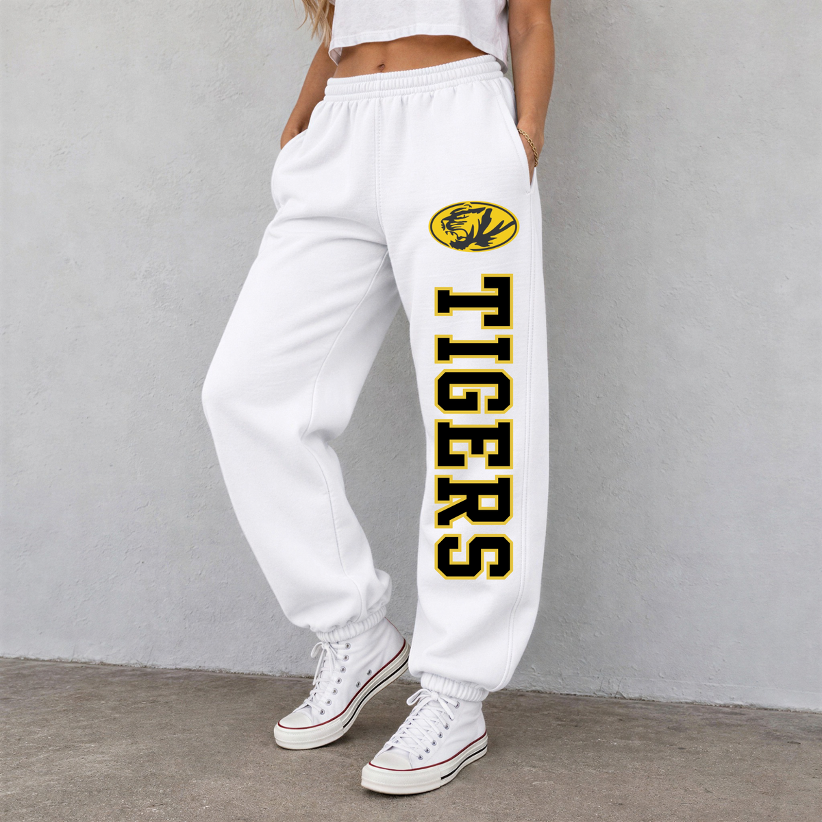 “TIGERS” w/ logo sweatpants- adult